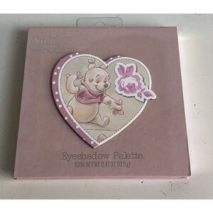 Disney Winnie the Pooh Valentines Heart Eyeshadow Palette Limited Edition 12 NEW